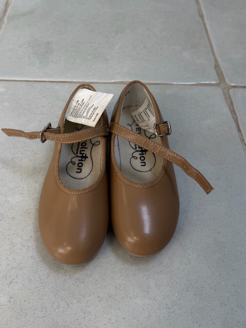 Revolution Dancewear Little Girls' Tan Tap Shoes with Adjustable Strap size 12